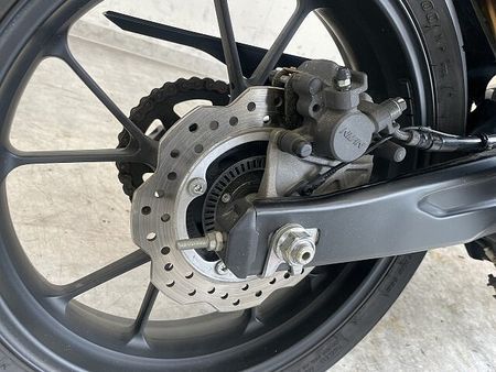 ホンダ CB250R CB250R 2018年モデル/外装塗り/グリップヒーター/エンドゥランスサイレンサー/フ 17