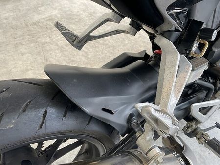 ホンダ CB250R CB250R 2018年モデル/外装塗り/グリップヒーター/エンドゥランスサイレンサー/フ 18