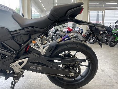 ホンダ CB250R CB250R 2018年モデル/外装塗り/グリップヒーター/エンドゥランスサイレンサー/フ 26