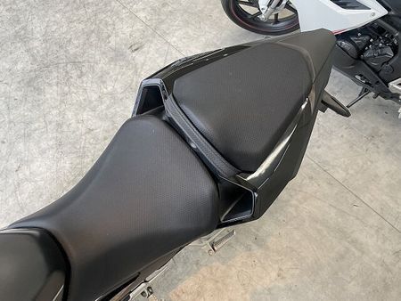 ホンダ CBR400R CBR400R 2022年モデル/USB電源付きマルチバー/ 5