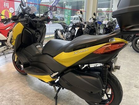 ヤマハ XMAX 250 XMAX 2018年モデル/グリップヒーター/トップケース/USB電源/ビームスサイレンサ 12