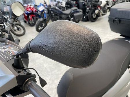 ヤマハ アクシス Z AXIS Z 2024年モデル/リアボックス付き/USB電源!! 32
