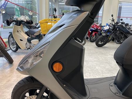 ヤマハ アクシス Z AXIS Z 2024年モデル/リアボックス付き/USB電源!! 39