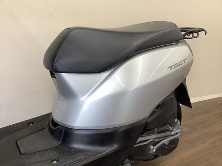 ホンダ タクト ベーシック タクト・ベーシック 燃料計・時計付きのメーター等日常の使いやすさを追究したスタンダードスク 22
