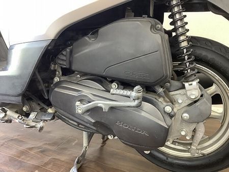 ホンダ タクト ベーシック タクト・ベーシック 燃料計・時計付きのメーター等日常の使いやすさを追究したスタンダードスク 24