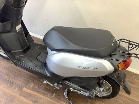 ホンダ タクト ベーシック タクト・ベーシック 燃料計・時計付きのメーター等日常の使いやすさを追究したスタンダードスク 9