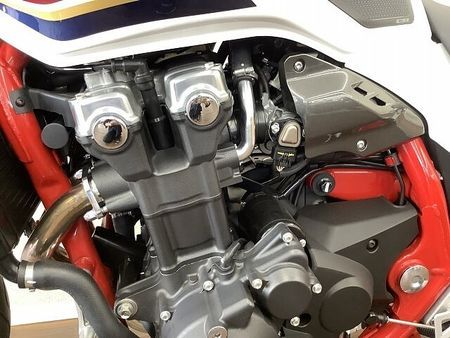 ホンダ CB1300スーパーフォア 【マル得】★CB1300スーパーフォア★ 絢爛な色使いが目を惹くSP!ワンオーナー車!!! 27