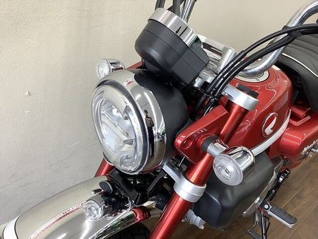 ホンダ モンキー125 モンキー125 見るほど愛着が湧くコクのあるデザインが特徴のミニバイク!日常使いから遊びま 18