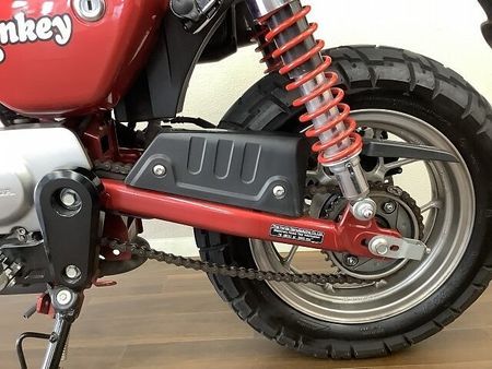 ホンダ モンキー125 モンキー125 見るほど愛着が湧くコクのあるデザインが特徴のミニバイク!日常使いから遊びま 33