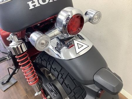 ホンダ モンキー125 モンキー125 見るほど愛着が湧くコクのあるデザインが特徴のミニバイク!日常使いから遊びま 36