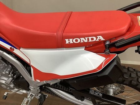 ホンダ CRF250L 【マル得】CRF250L【S】 フルモデルチェンジを受け新設された【S】モデル! さらにオ 31