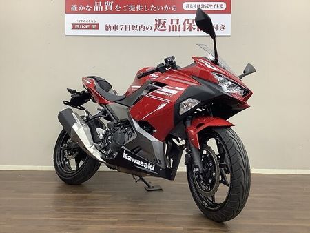 カワサキ ニンジャ 250 ニンジャ250 NINJAシリーズでは珍しいレッドカラーが目を惹く2022年モデル! 3