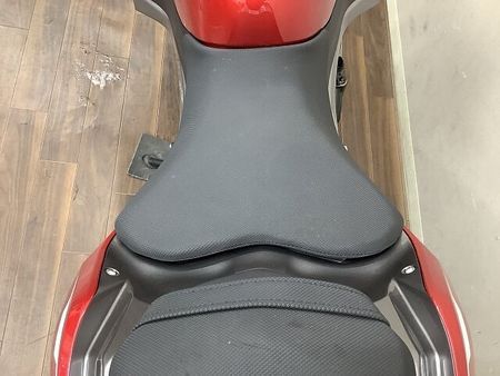 カワサキ ニンジャ 250 ニンジャ250 NINJAシリーズでは珍しいレッドカラーが目を惹く2022年モデル! 6