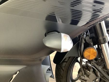 ヤマハ YZF-R25 YZF-R25【マル得】スポーツバイクとしてのカッコ良さと日常使いしやすいトルク感を兼ね備 18