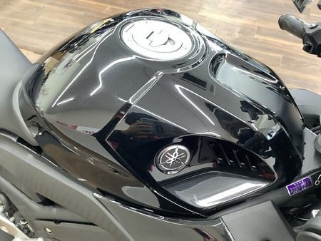 ヤマハ YZF-R25 YZF-R25【マル得】スポーツバイクとしてのカッコ良さと日常使いしやすいトルク感を兼ね備 22