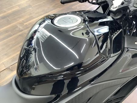 ヤマハ YZF-R25 YZF-R25【マル得】スポーツバイクとしてのカッコ良さと日常使いしやすいトルク感を兼ね備 23