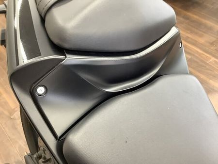 ヤマハ YZF-R25 YZF-R25【マル得】スポーツバイクとしてのカッコ良さと日常使いしやすいトルク感を兼ね備 29