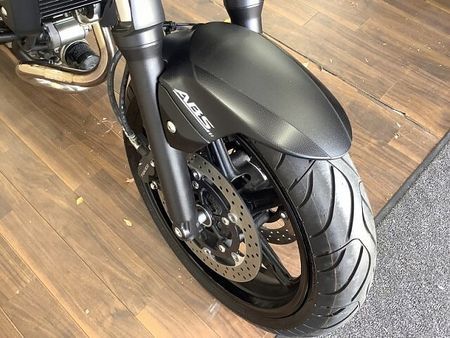 スズキ SV650 SV650 トレリスフレームの綺麗な造形とVツインのトルク感が特徴のミドルクラスネイキッド 20