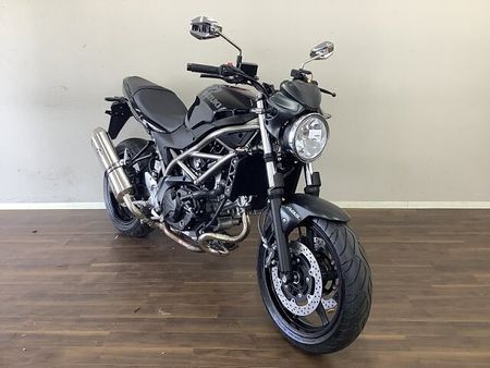 スズキ SV650 SV650 トレリスフレームの綺麗な造形とVツインのトルク感が特徴のミドルクラスネイキッド 2