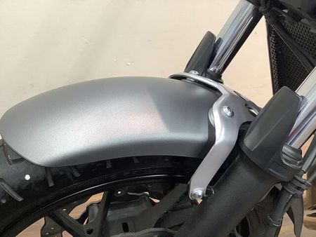 ヤマハ XSR700 【マル得】★XSR700★ ネオクラシカルの美しい造形にハイパワーエンジンを積んだミドルク 14