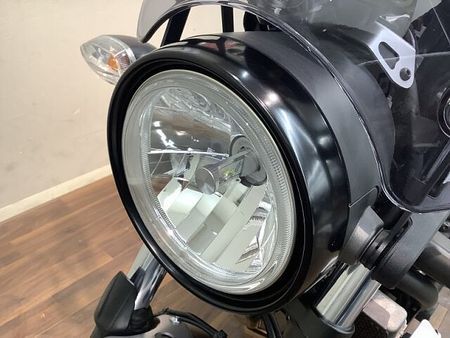 ヤマハ XSR700 【マル得】★XSR700★ ネオクラシカルの美しい造形にハイパワーエンジンを積んだミドルク 18