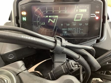 スズキ GSX1000S カタナ (刀) KATANA1000 名の通りの切れ味ある走りは今も顕在!かつての名車のリバイバルモデル! 29