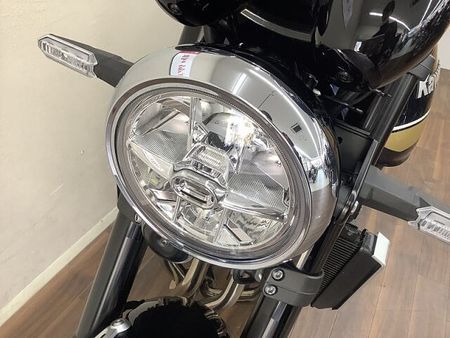 カワサキ Z900RS Z900RS 形こそ往年の名車ながらABS・ETC等現代の装備を充実させたクラフトマンシッ 19
