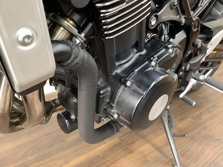 カワサキ Z900RS Z900RS 形こそ往年の名車ながらABS・ETC等現代の装備を充実させたクラフトマンシッ 30