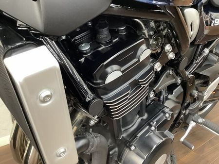 カワサキ Z900RS Z900RS 形こそ往年の名車ながらABS・ETC等現代の装備を充実させたクラフトマンシッ 31