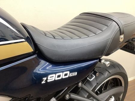 カワサキ Z900RS Z900RS 形こそ往年の名車ながらABS・ETC等現代の装備を充実させたクラフトマンシッ 35
