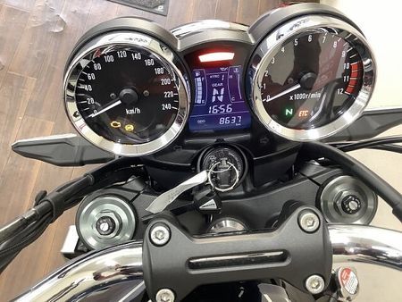 カワサキ Z900RS Z900RS 形こそ往年の名車ながらABS・ETC等現代の装備を充実させたクラフトマンシッ 4
