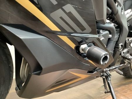 カワサキ ZX-25R 【マル得】ニンジャZX-25R SE シャープさ際立つガンメタリックカラーが特徴の2022 26