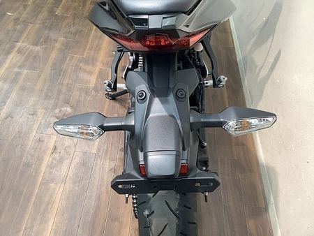 カワサキ ZX-25R 【マル得】ニンジャZX-25R SE シャープさ際立つガンメタリックカラーが特徴の2022 9