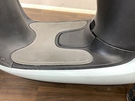 ホンダ ジョルノ ジョルノ 大き目のヘッドライトと低めのシート高設計で乗り易さ満点!レトロで可愛いデザインで 27