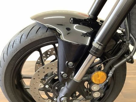 ヤマハ XSR900 XSR900 大型バイクの迫力も兼ね備えたネオレトロの皮を被った狼!安心の赤キー付属! 17