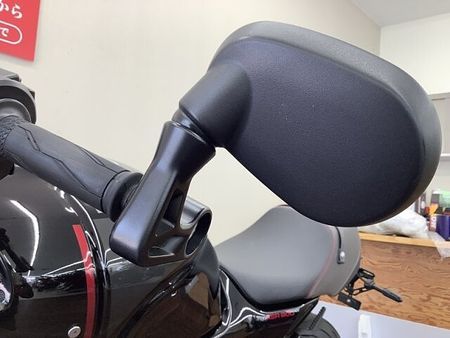 ヤマハ XSR900 XSR900 大型バイクの迫力も兼ね備えたネオレトロの皮を被った狼!安心の赤キー付属! 20