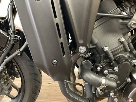 ヤマハ XSR900 XSR900 大型バイクの迫力も兼ね備えたネオレトロの皮を被った狼!安心の赤キー付属! 25