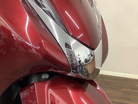 ホンダ リード125 リード125 ゆとりのある走りとキリっとしたデザインが特徴の快速スクーター 15