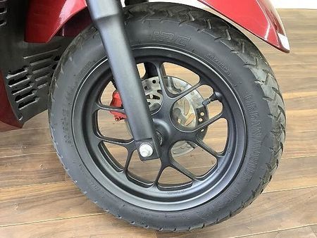 ホンダ リード125 リード125 ゆとりのある走りとキリっとしたデザインが特徴の快速スクーター 18