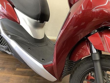 ホンダ リード125 リード125 ゆとりのある走りとキリっとしたデザインが特徴の快速スクーター 19