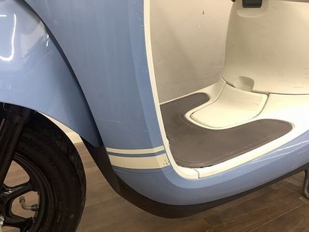 ホンダ ジョルノ ジョルノ 曲線を基調にしたレトロなフォルムに定評ある1台!綺麗なボニーブルーのデラックス♪ 24