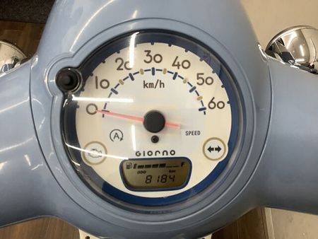 ホンダ ジョルノ ジョルノ 曲線を基調にしたレトロなフォルムに定評ある1台!綺麗なボニーブルーのデラックス♪ 4