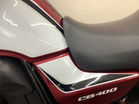 ホンダ CB400スーパーフォア 【マル得】CB400スーパーフォア ネイキッドらしいシンプルで美しい造形とブイテックの心の 29