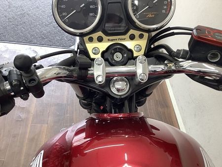 ホンダ CB400スーパーフォア 【マル得】CB400スーパーフォア ネイキッドらしいシンプルで美しい造形とブイテックの心の 5