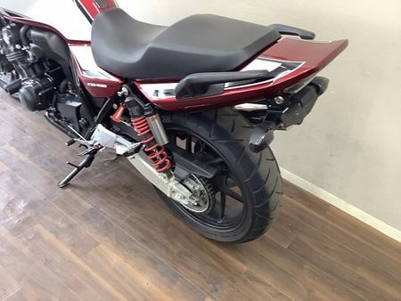 ホンダ CB400スーパーフォア 【マル得】CB400スーパーフォア ネイキッドらしいシンプルで美しい造形とブイテックの心の 8