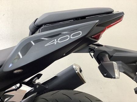 カワサキ Z400 Z400 ”Sugomi"を具現化させた力強い造形とパワーを秘めた中型ネイキッド!エンジン 32