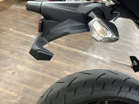 カワサキ Z400 Z400 ”Sugomi"を具現化させた力強い造形とパワーを秘めた中型ネイキッド!エンジン 37