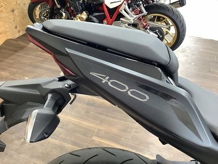 カワサキ Z400 Z400 ”Sugomi"を具現化させた力強い造形とパワーを秘めた中型ネイキッド!エンジン 38