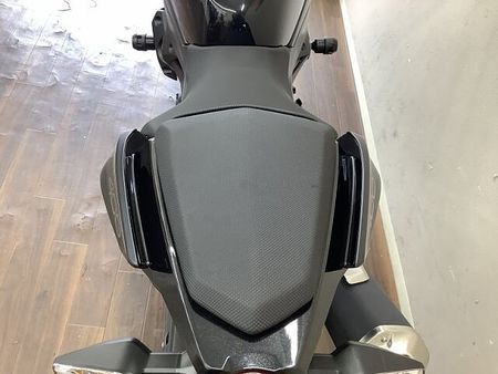 カワサキ Z400 Z400 ”Sugomi"を具現化させた力強い造形とパワーを秘めた中型ネイキッド!エンジン 6