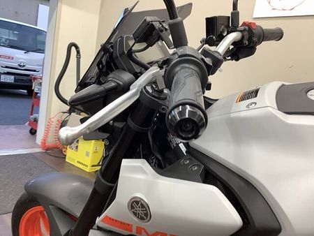 ヤマハ MT-03 (-2013) MT-03 近未来的なフォルムと絶妙なトルク感が楽しい中型ネイキッド!便利なリアボックス装 15